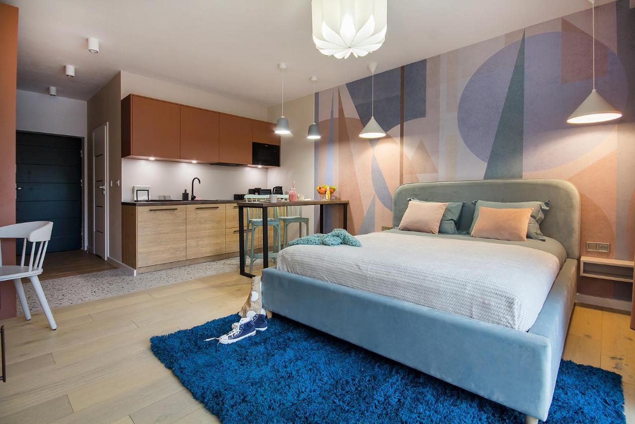 W&K Apartments - Joy Suite - Faktura Vat, Parking 科沙林 外观 照片